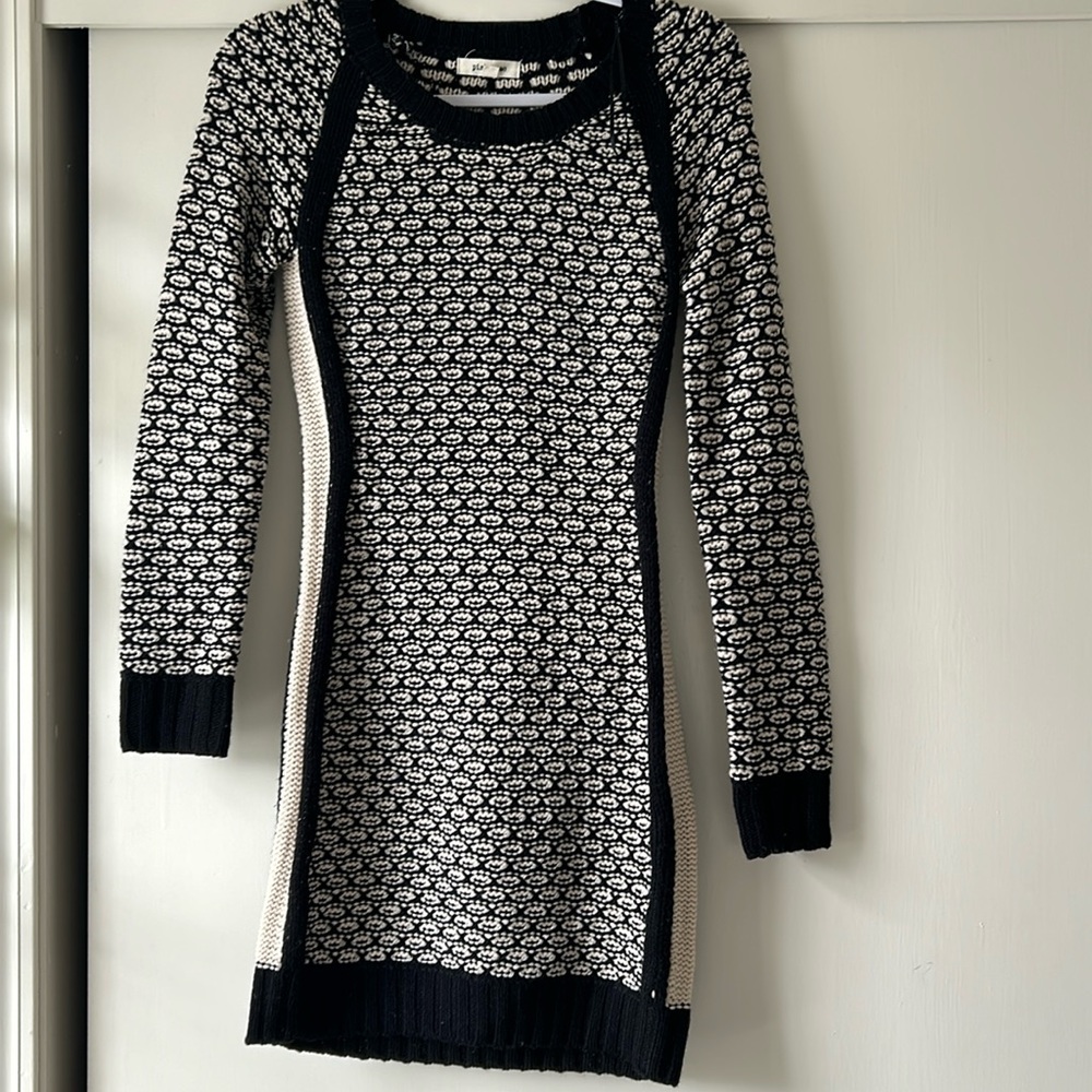 Sweater dress - size S